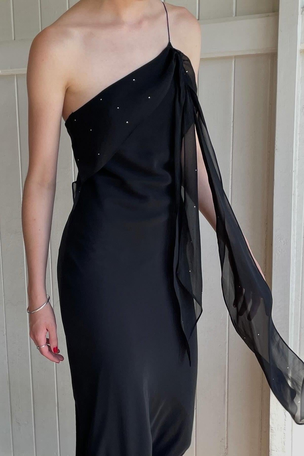 Sheath One Shoulder Black Floor Length Party Dress With Ruffles Formal Evening Gown
