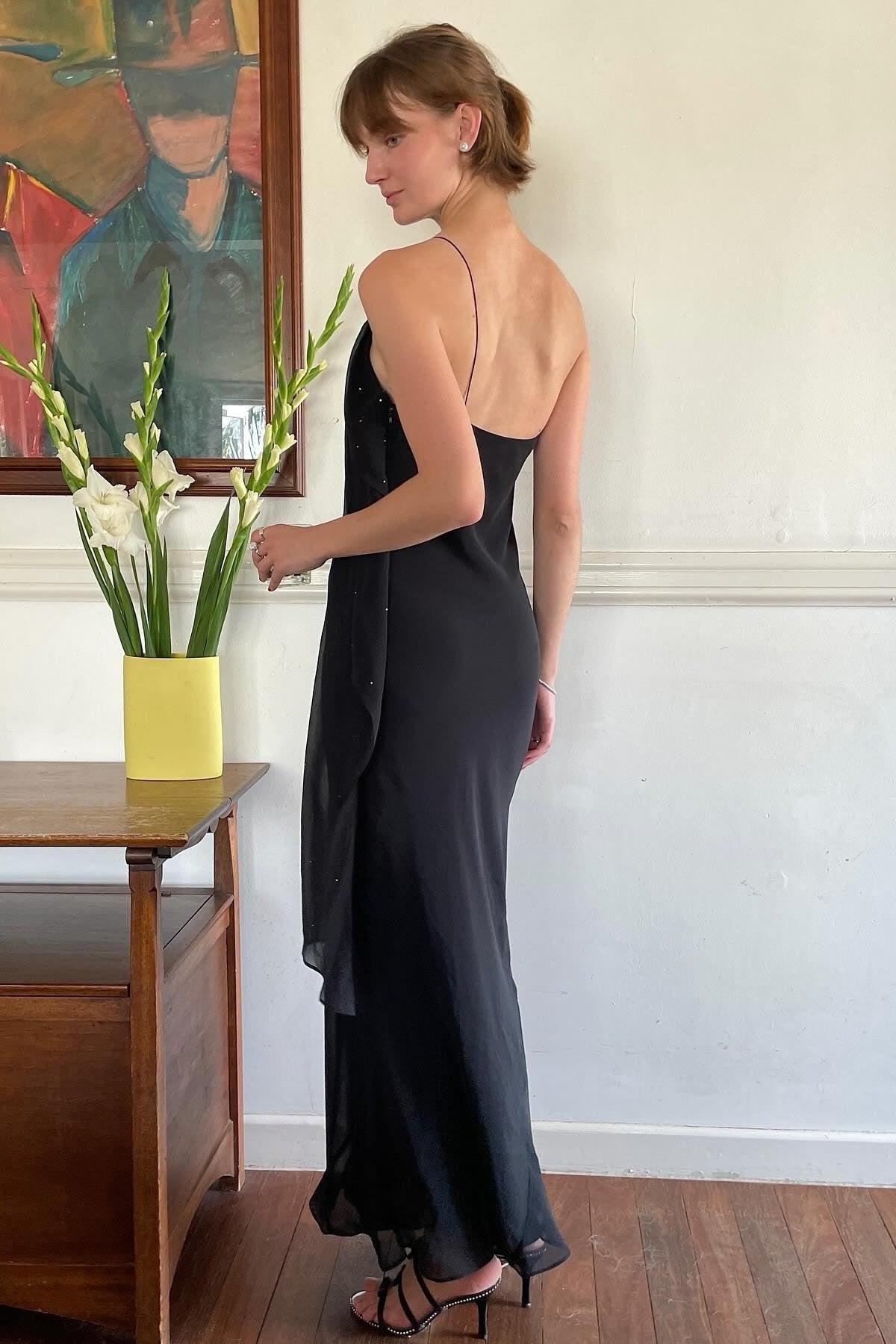 Sheath One Shoulder Black Floor Length Party Dress With Ruffles Formal Evening Gown