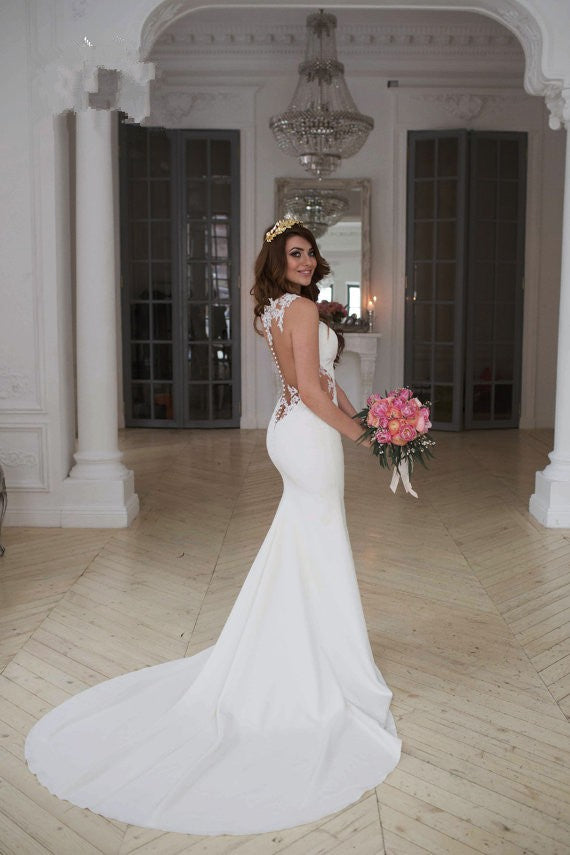 Sheer Back Lace Buttons Wedding Dress  Mermaid Sleeveless Sexy Bridal Gowns BA3691