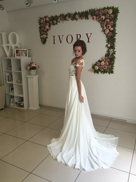 Short Sleeve A-Line Chiffon Summer Beach Wedding Dresses Split Lace Applique Beach Bridal Gowns BA3033
