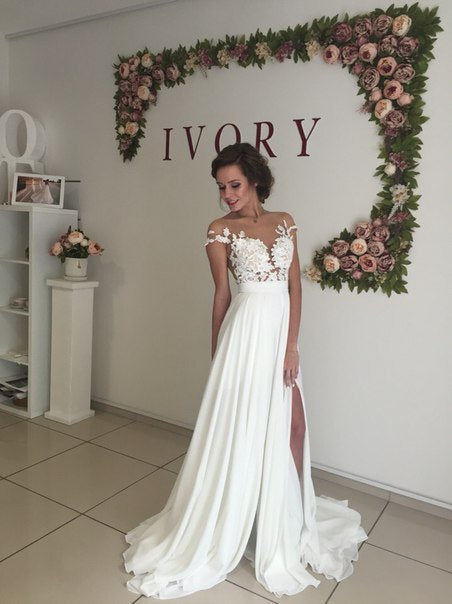 Short Sleeve A-Line Chiffon Summer Beach Wedding Dresses Split Lace Applique Beach Bridal Gowns BA3033