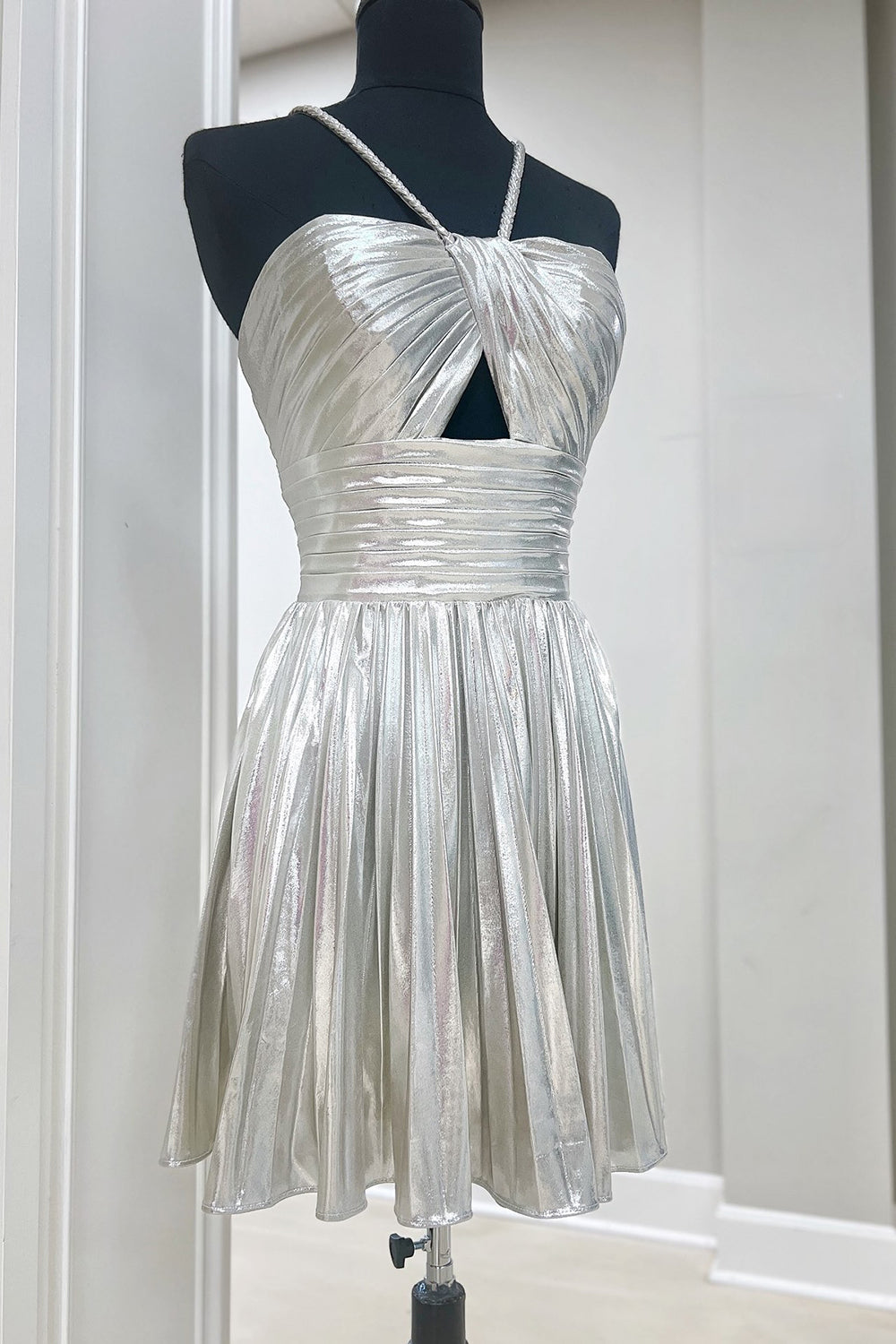 Silver Homecoming Dresses A Line Halter Short Cocktail Dresses