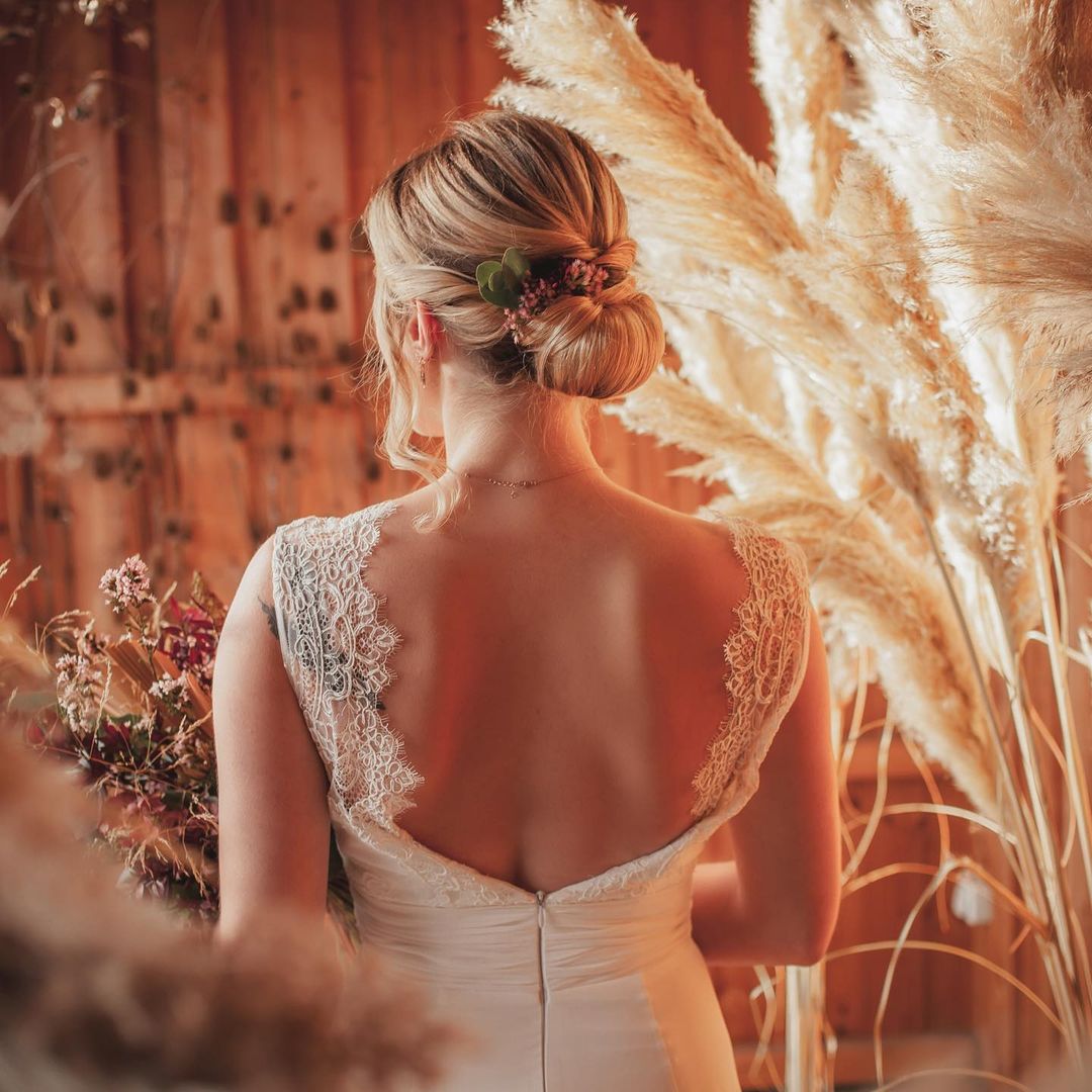 Simple A-Line Lace Chiffon Beach Wedding Dress Online