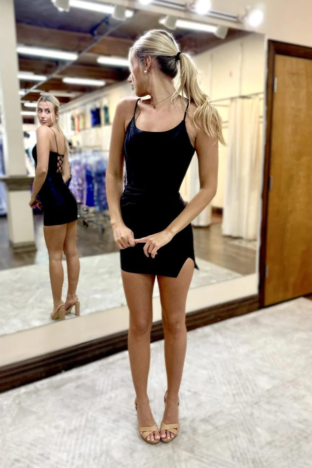 Simple Black Homecoming Dresses Tight Short Cocktail Dresses