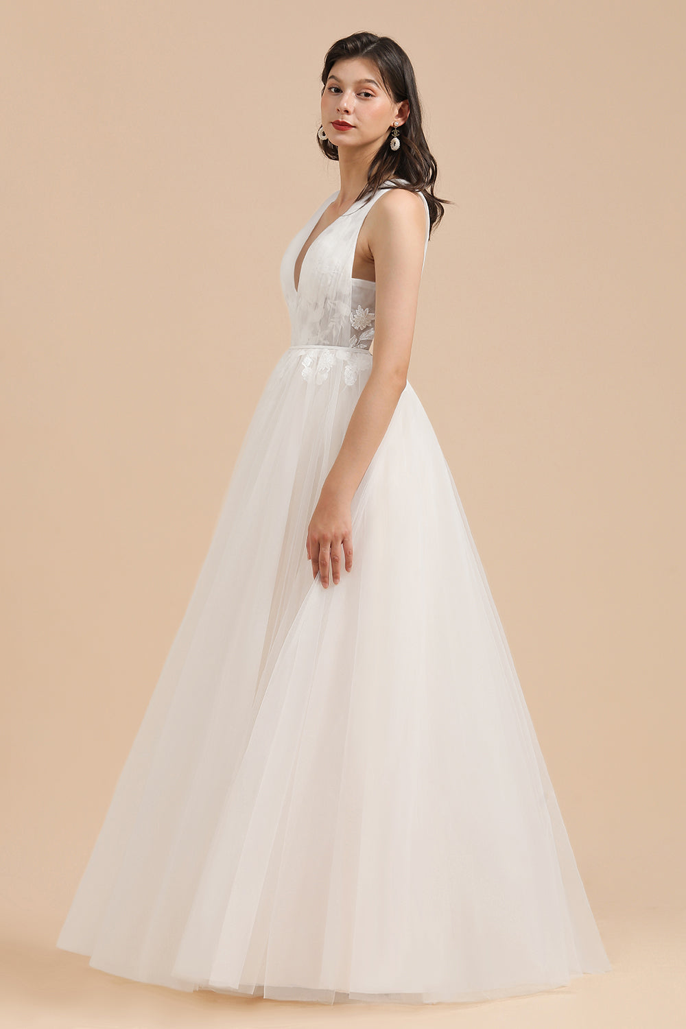 Simple Ivory V-Neck Tulle Lace Wedding Dress | Appliques Garden Bridal Gowns