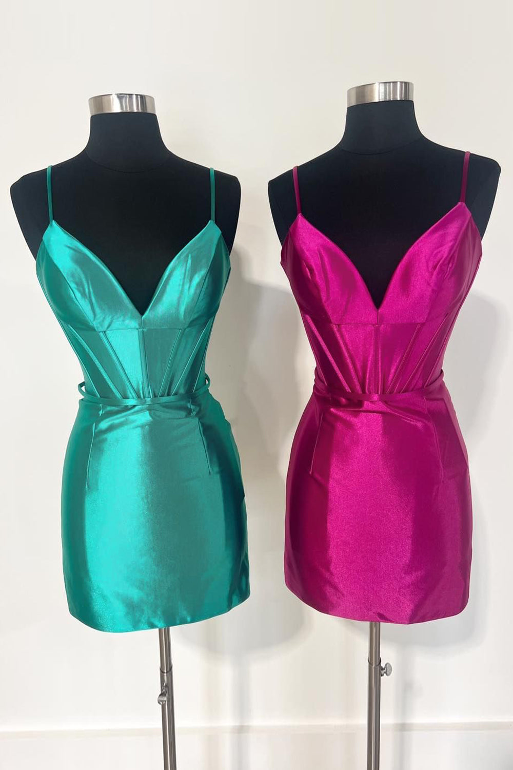 Simple Royal Blue Homecoming Dresses Corset Tight Satin Short Cocktail Dresses