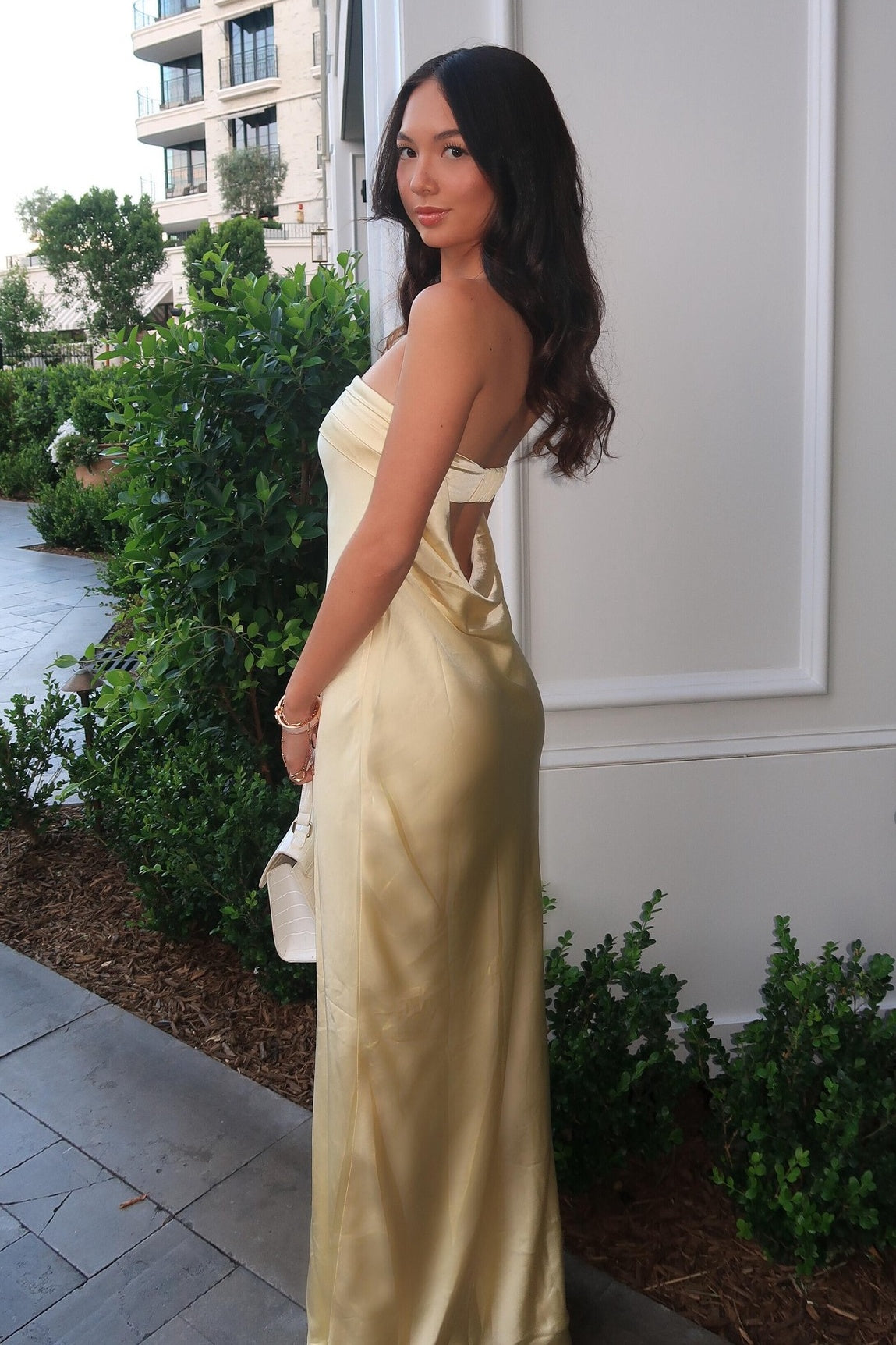 Simple Sheath Strapless Yellow Long Prom Dress with Ruched Open Back - View 2 | VelvetHem