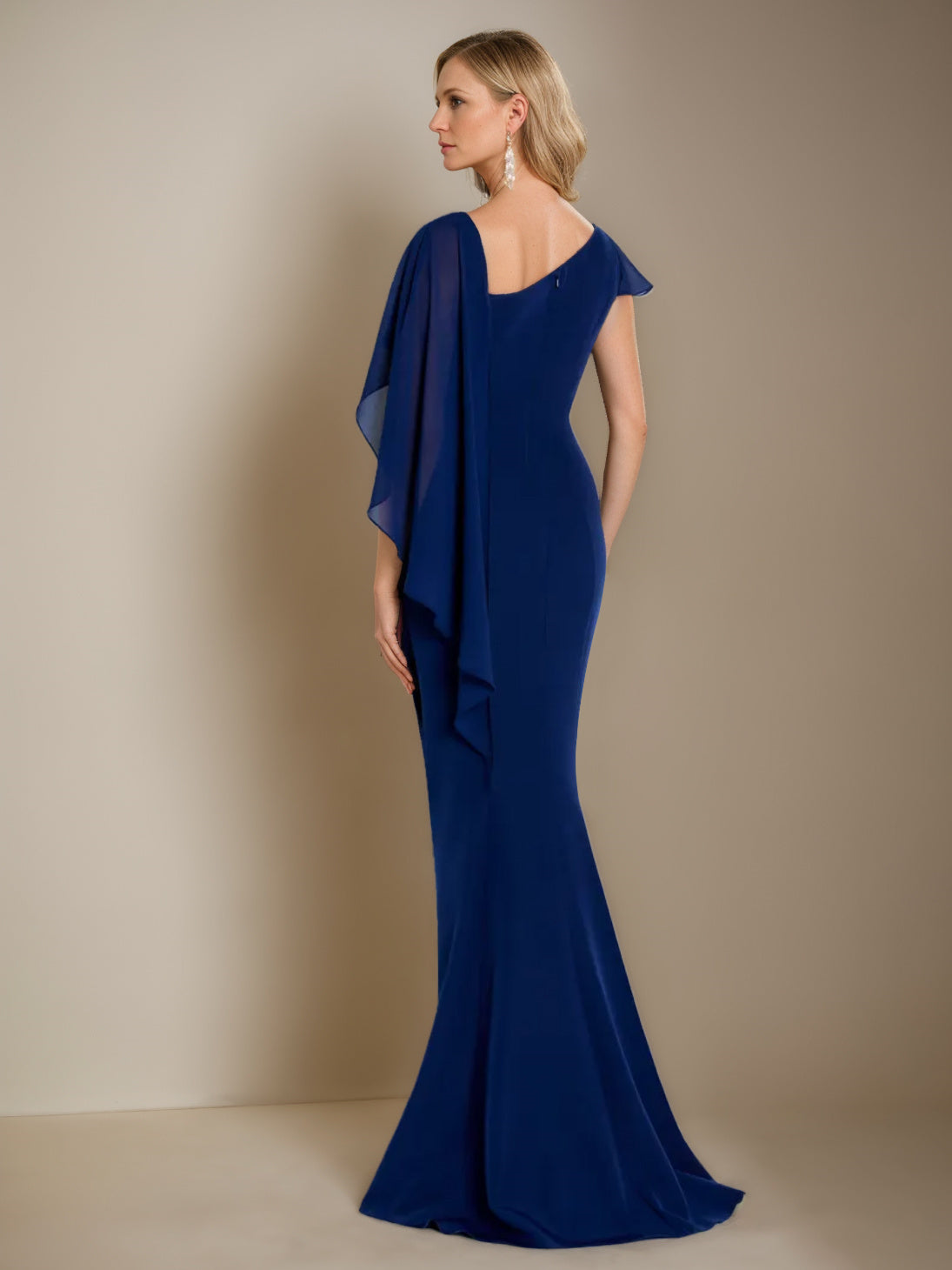 Sleeveless Long Bateau Neck Mermaid Trumpet Mother of the Bride Dress