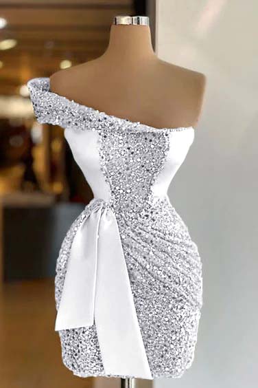Sleeveless One Shoulder Short Sequins Homecoming Dress Pleated With Belt