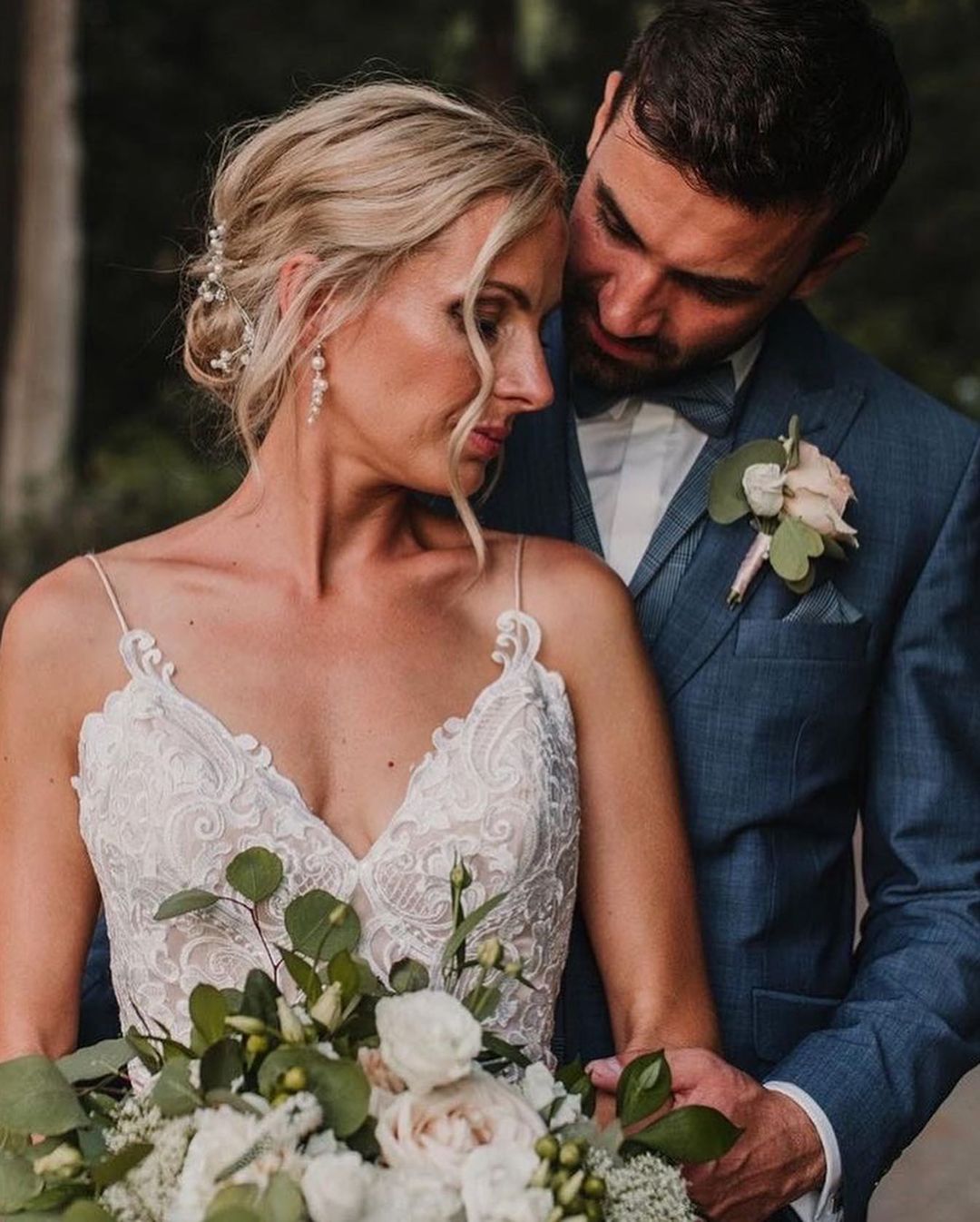 Spaghetti Straps V-neck Simple Beach Wedding Dress with Floral Lace