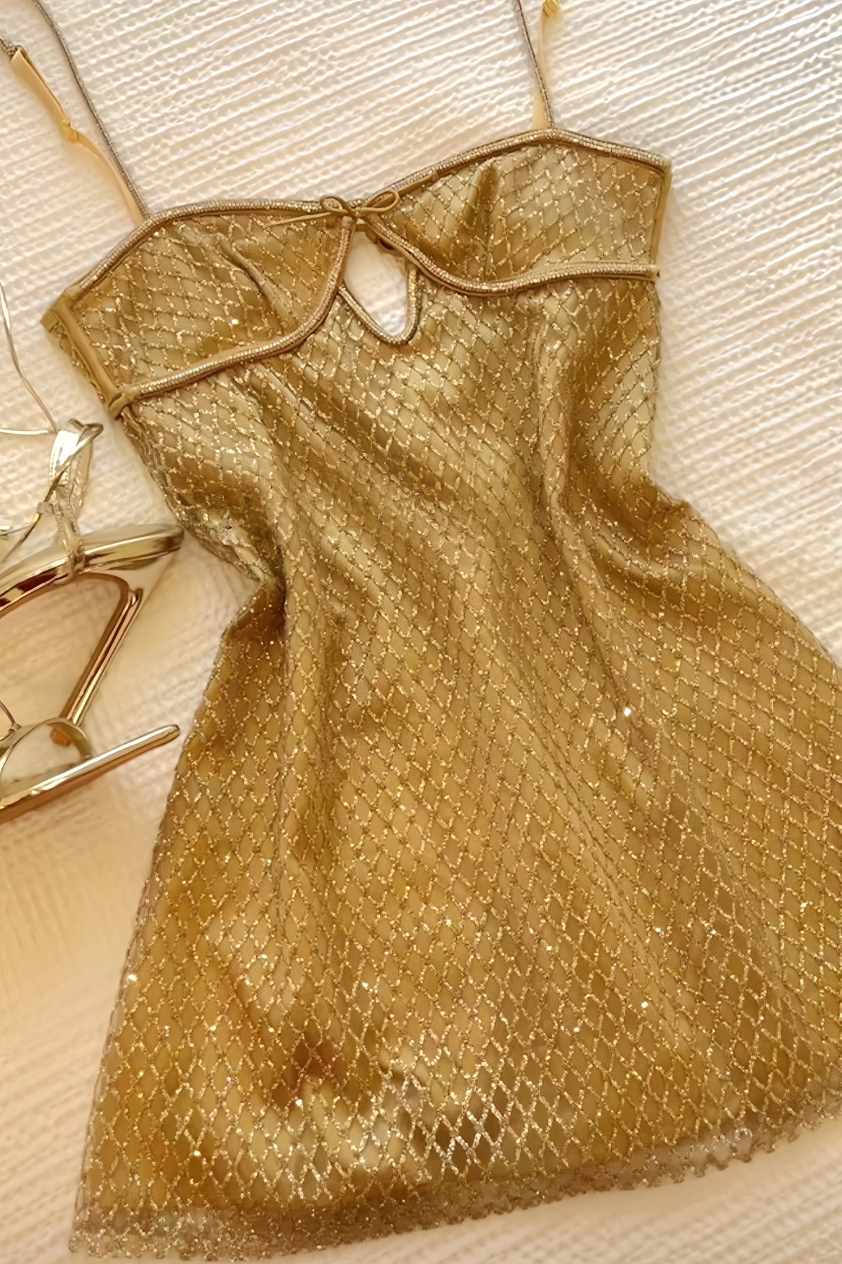 Sparkly A Line Spaghetti Straps Gold Sequins Short Homecoming Dress with Keyhole