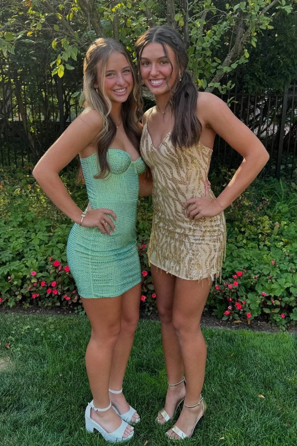 Sparkly Bodycon Sweetheart Ivory Short Homecoming Dress with Beading