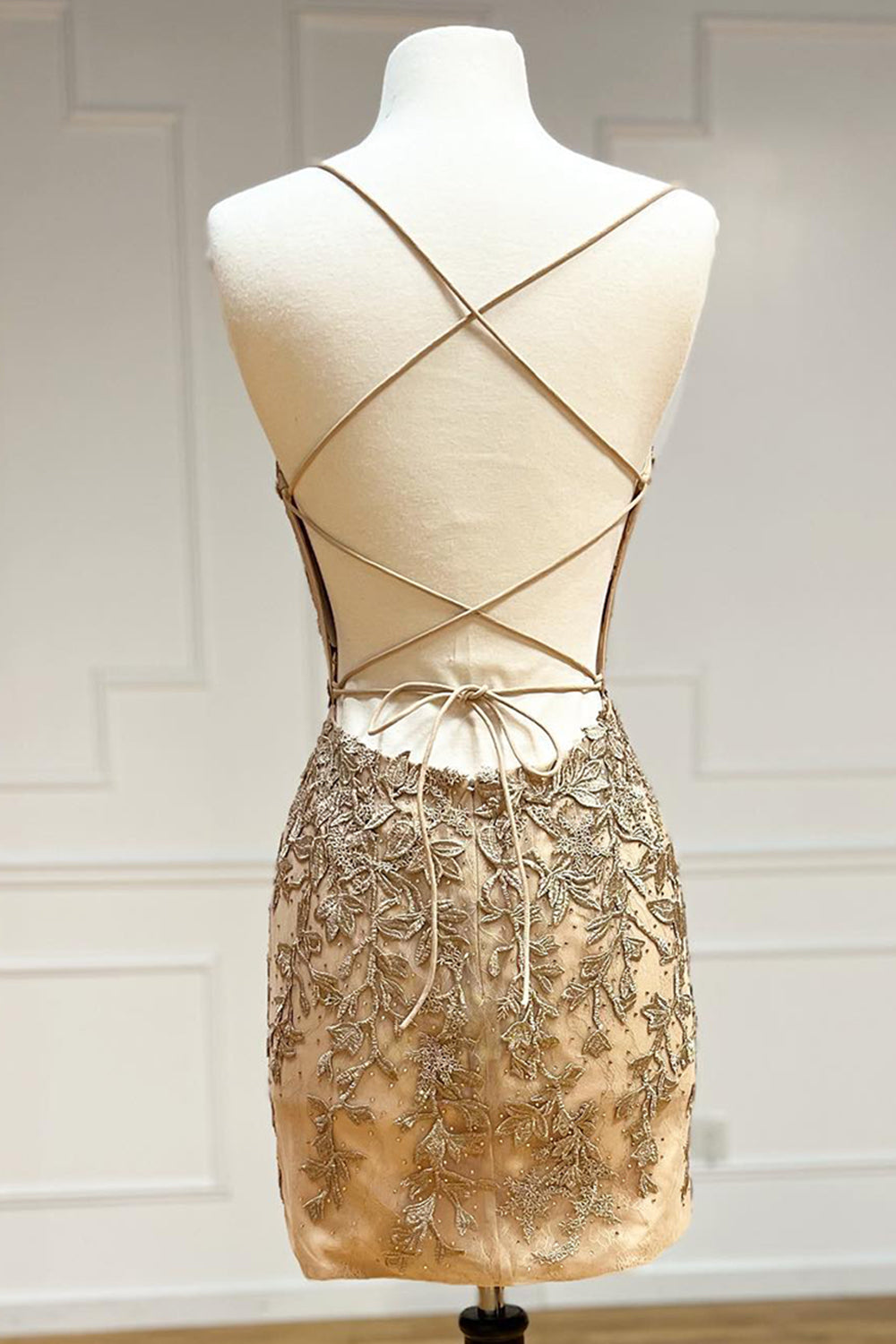 Stormy Homecoming Dresses Spaghetti Straps Tight Short Cocktail Dresses with Appliques
