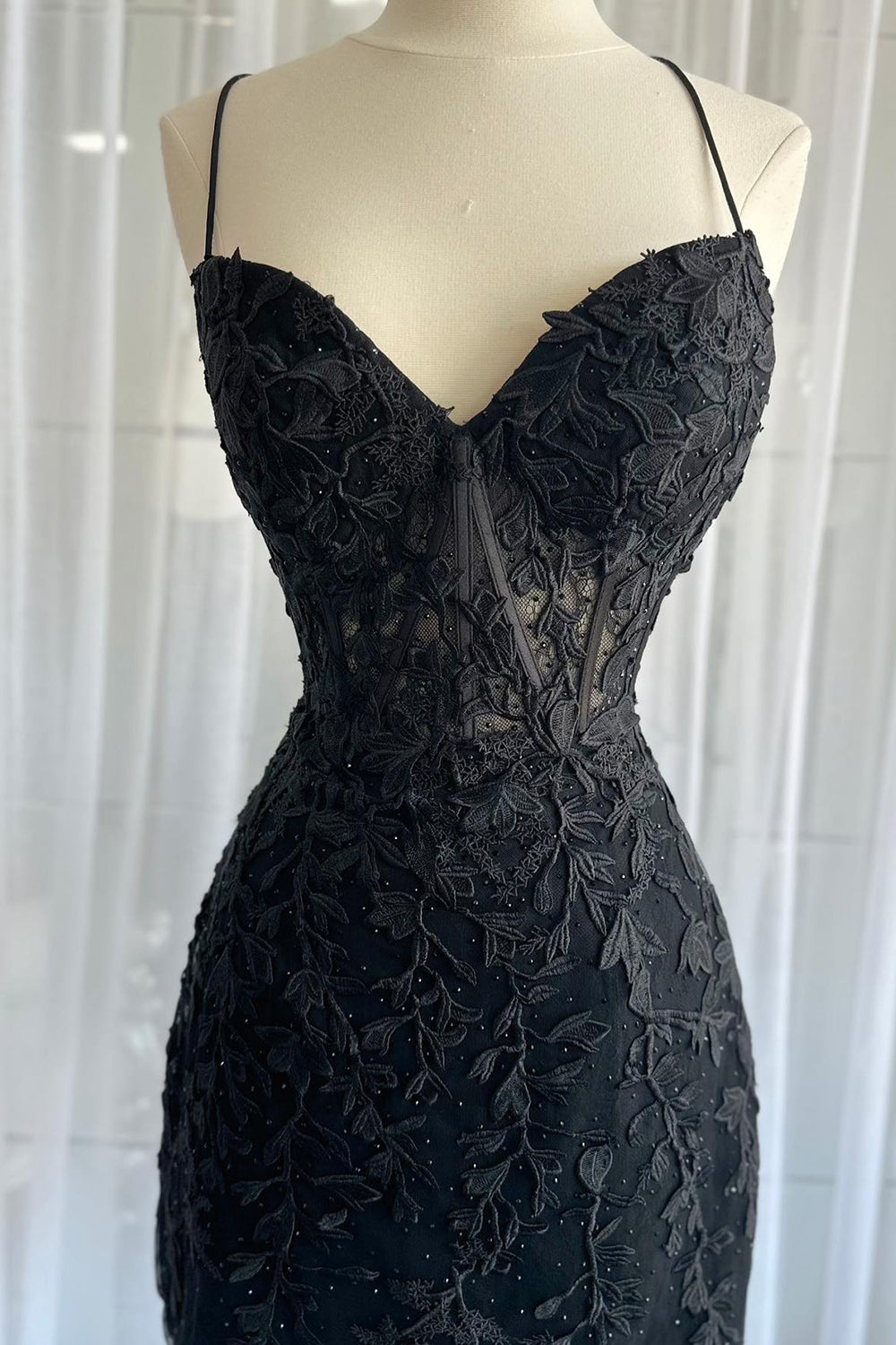 Stormy Homecoming Dresses Spaghetti Straps Tight Short Cocktail Dresses with Appliques
