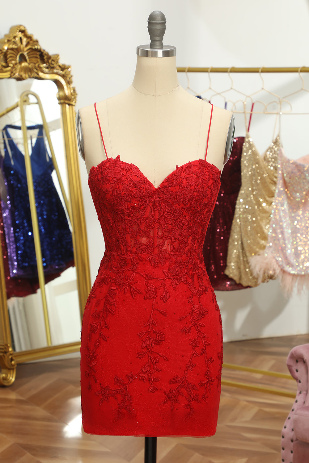 Stormy Homecoming Dresses Spaghetti Straps Tight Short Cocktail Dresses with Appliques