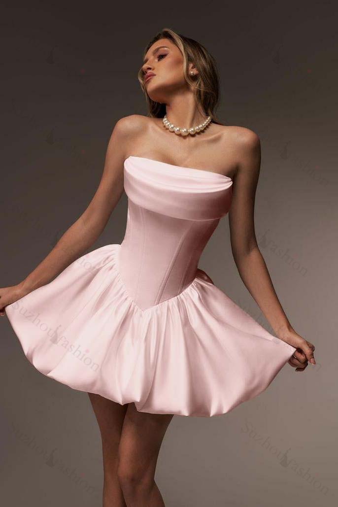 Strapless Sleeveless Short A Line Homecoming Dress With Pleated