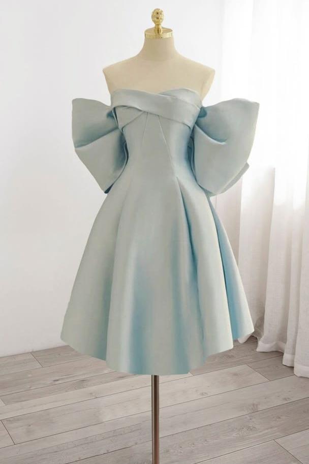 Strapless Sleeveless Short Homecoming Dress With Bowknot Pleated