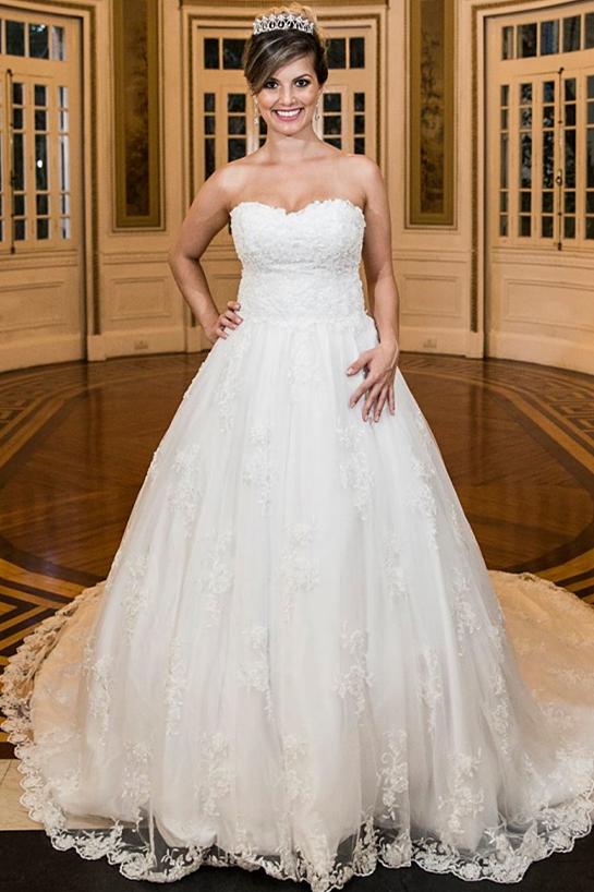 Strapless Sweetheart Lace Long Train Wedding Dress  Bride Dresses