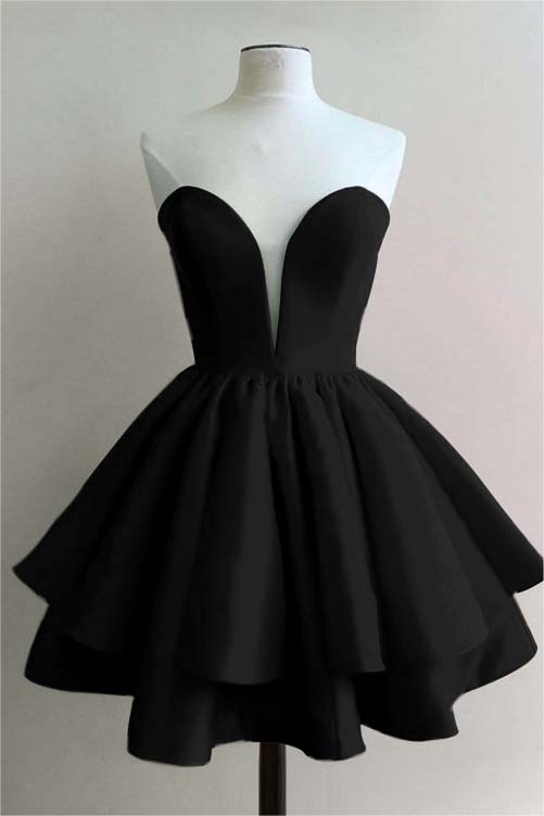 Strapless Sweetheart Sleeveless Pleated Short Homecoming Dress With Ruffles