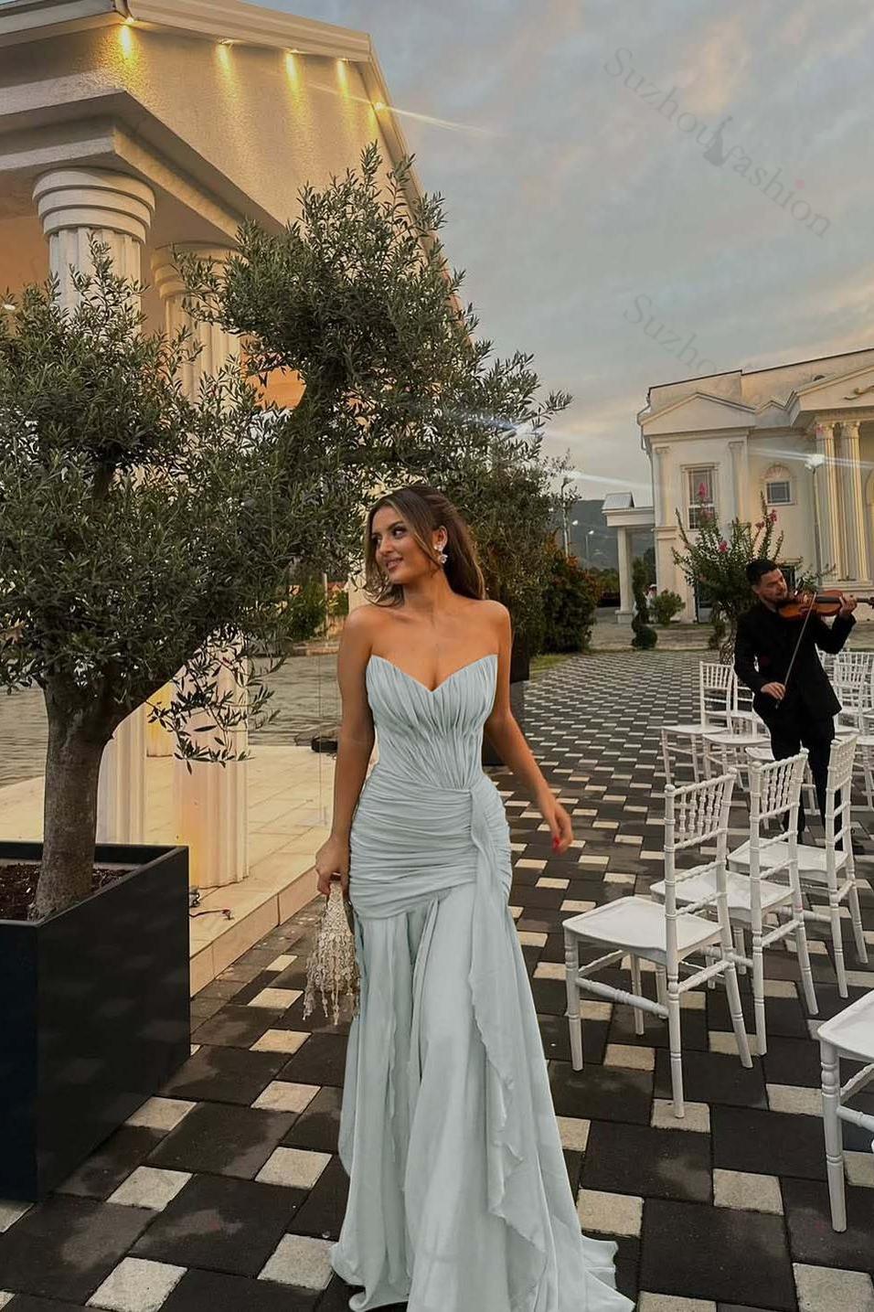 Strapless V Neck Sleeveless Long Evening Formal Dress With Pleated Ruffle