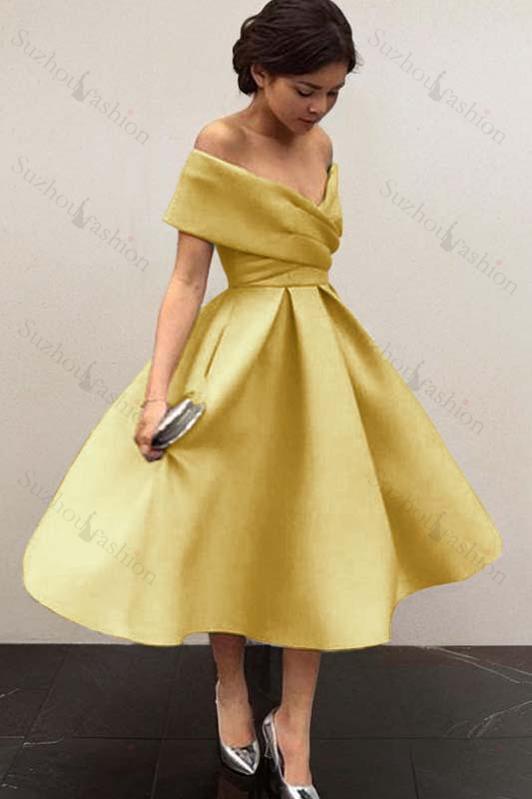 Stunning Sky Blue Off the Shoulder Sleeveless A Line Short Homecoming Dress