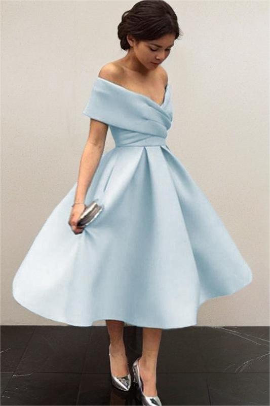 Stunning Sky Blue Off the Shoulder Sleeveless A Line Short Homecoming Dress