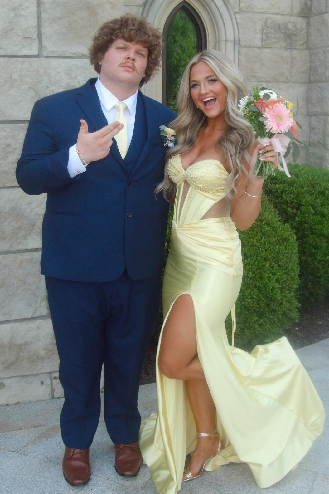 Stunning Mermaid Sweetheart Yellow Long Prom Dress with Beading - View 3 | VelvetHem