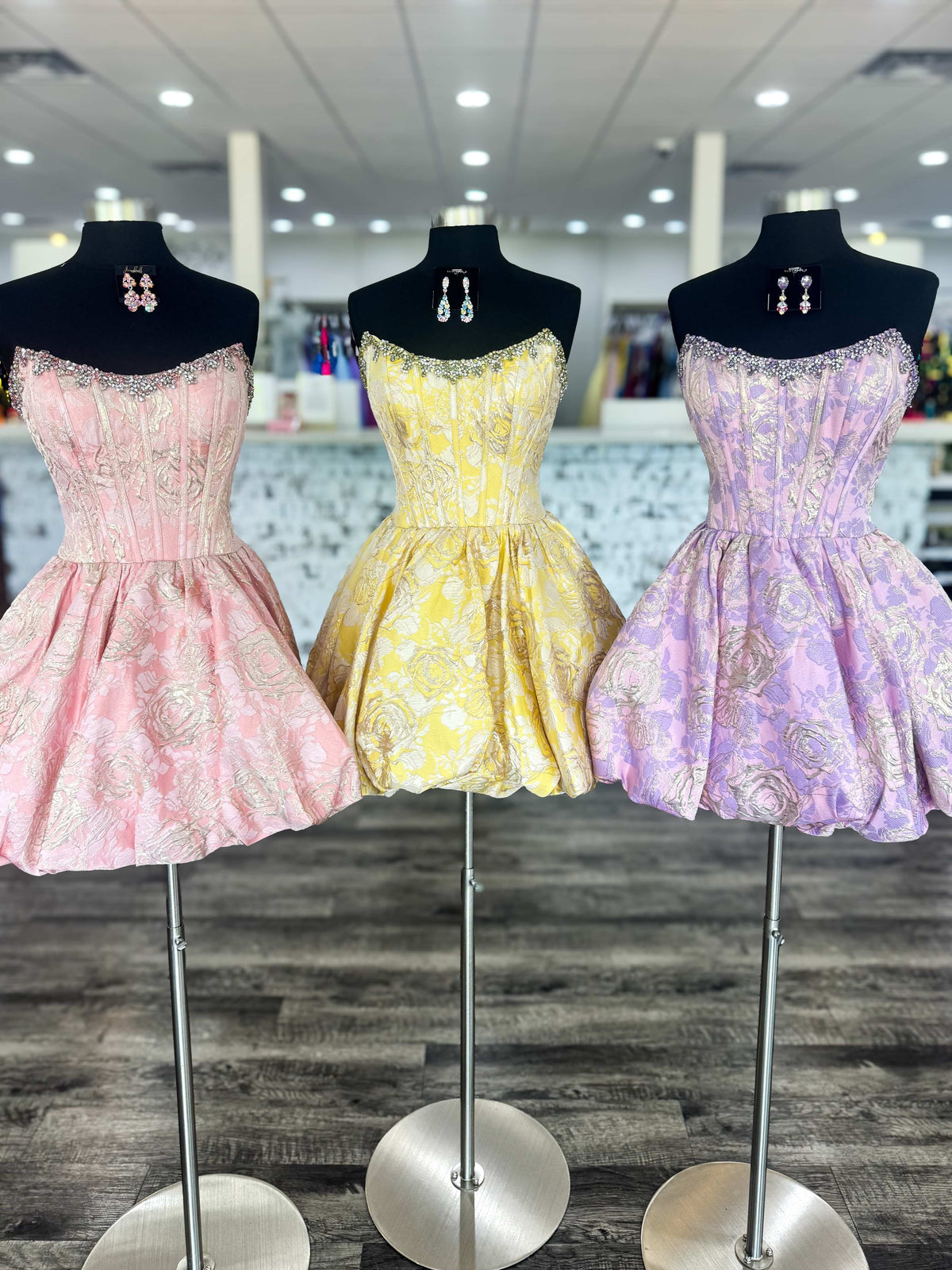 Stunning Pink Floral Brocade Homecoming Dress with Puffy Bubble Hem