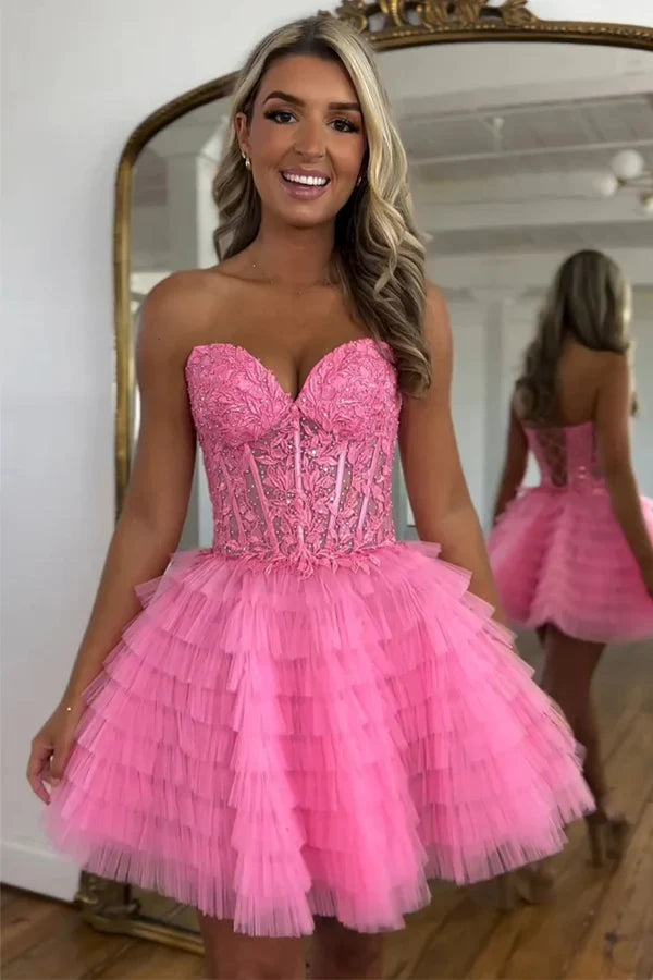 Red A-Line Sweeteart Lace Up Back Short Tulle Homecoming Dress
