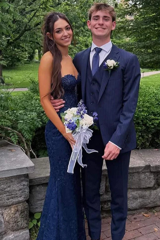Stunning Black Sweetheart Backless Mermaid Long Prom Dress with Appliques