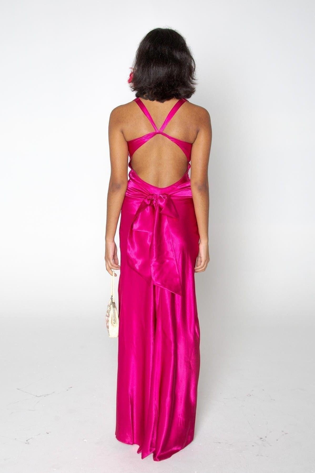 Suzhoufashion Stylish Sheath V Neck Green Long Party Dress With Open Back Bowknot Formal Evening Gown