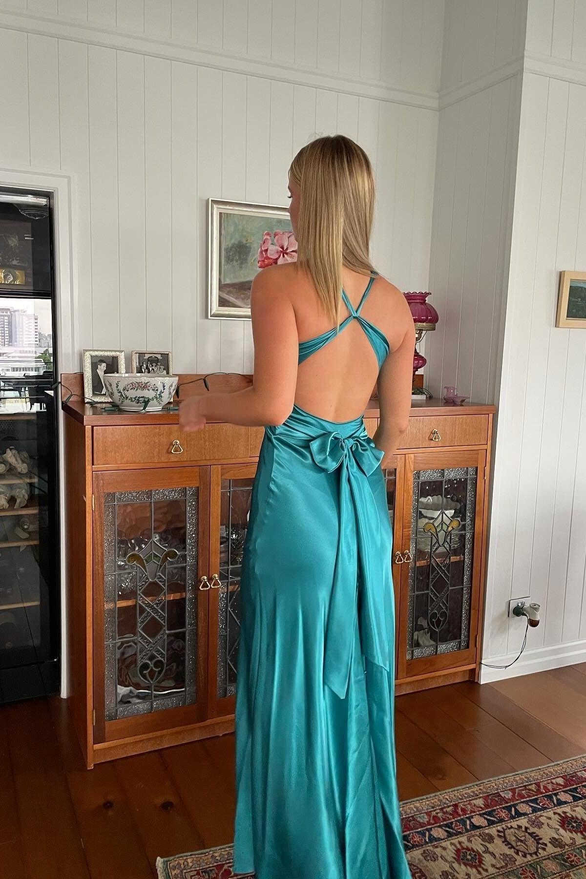 Suzhoufashion Stylish Sheath V Neck Green Long Party Dress With Open Back Bowknot Formal Evening Gown