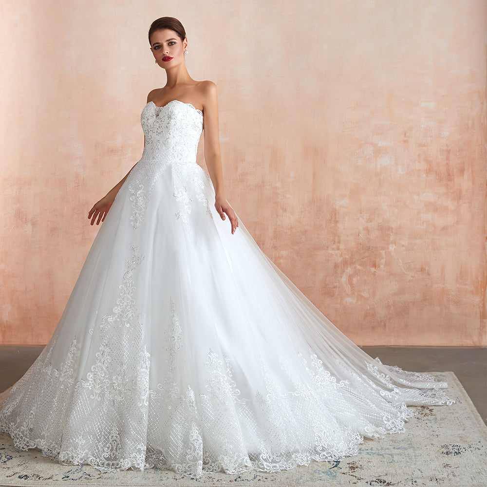 Stylish Strapless White Lace Affordable Wedding Dress with Low Back