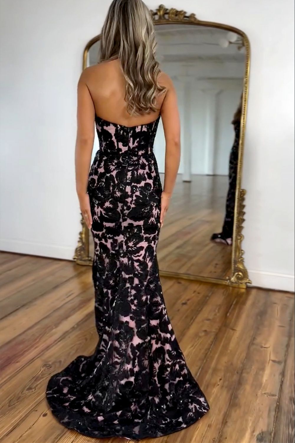 Suzhoufashion Gorgeous Mermaid Sweetheart Black Long Prom Dress With Appliques Slit Formal Evening Gown