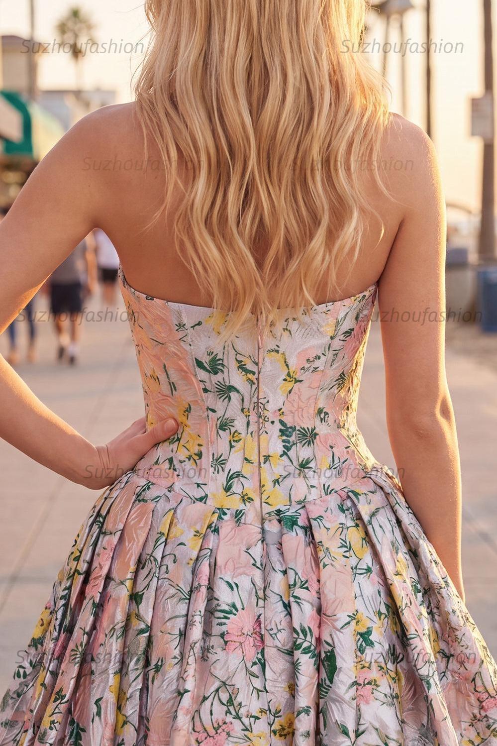 Suzhoufashion Grey Corset Jacquard A-Line Short Homecoming Dress with Bow