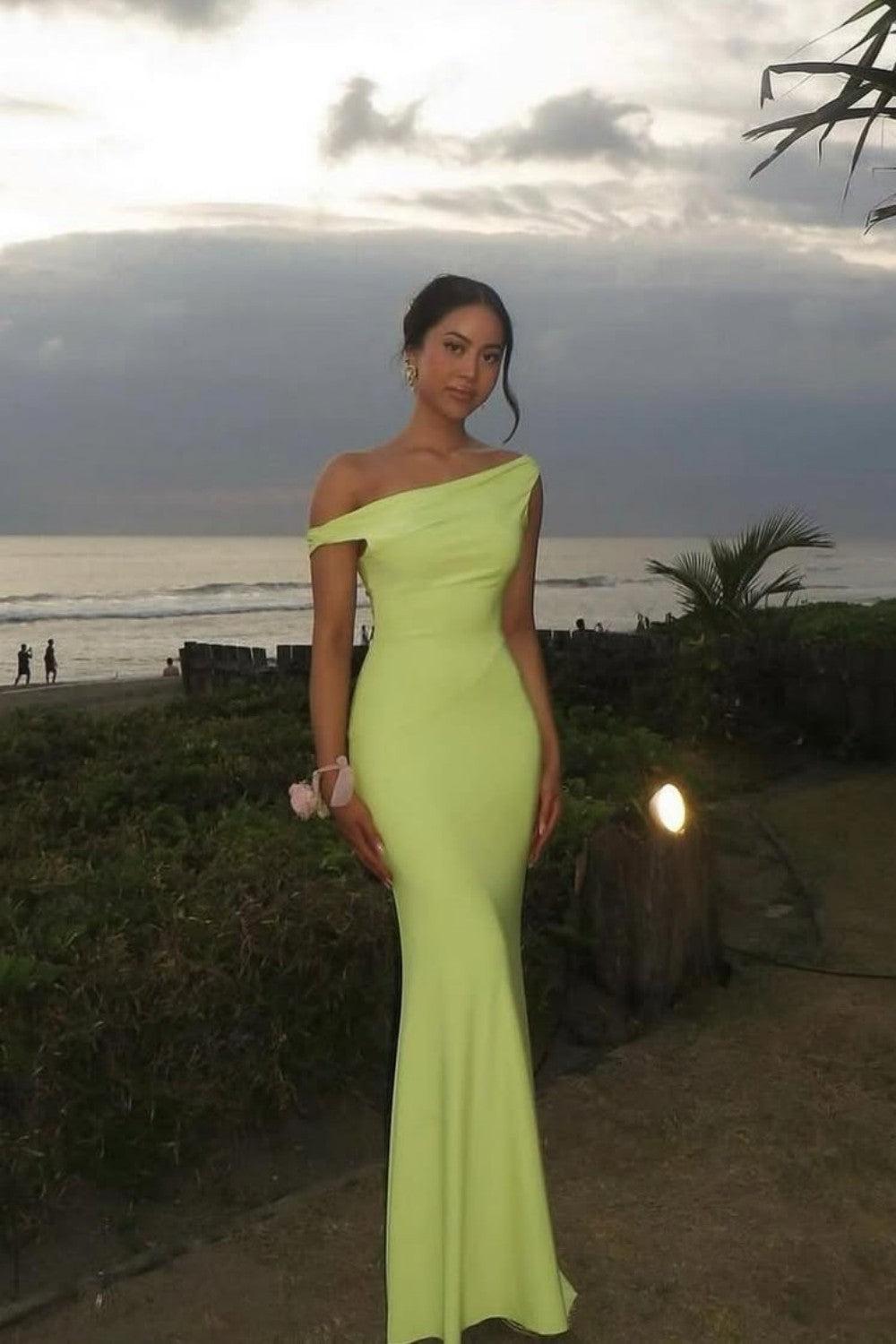 Suzhoufashion Sleek Pastel Yellow Off-Shoulder Mermaid Silhouette Prom Dress Formal Evening Gown