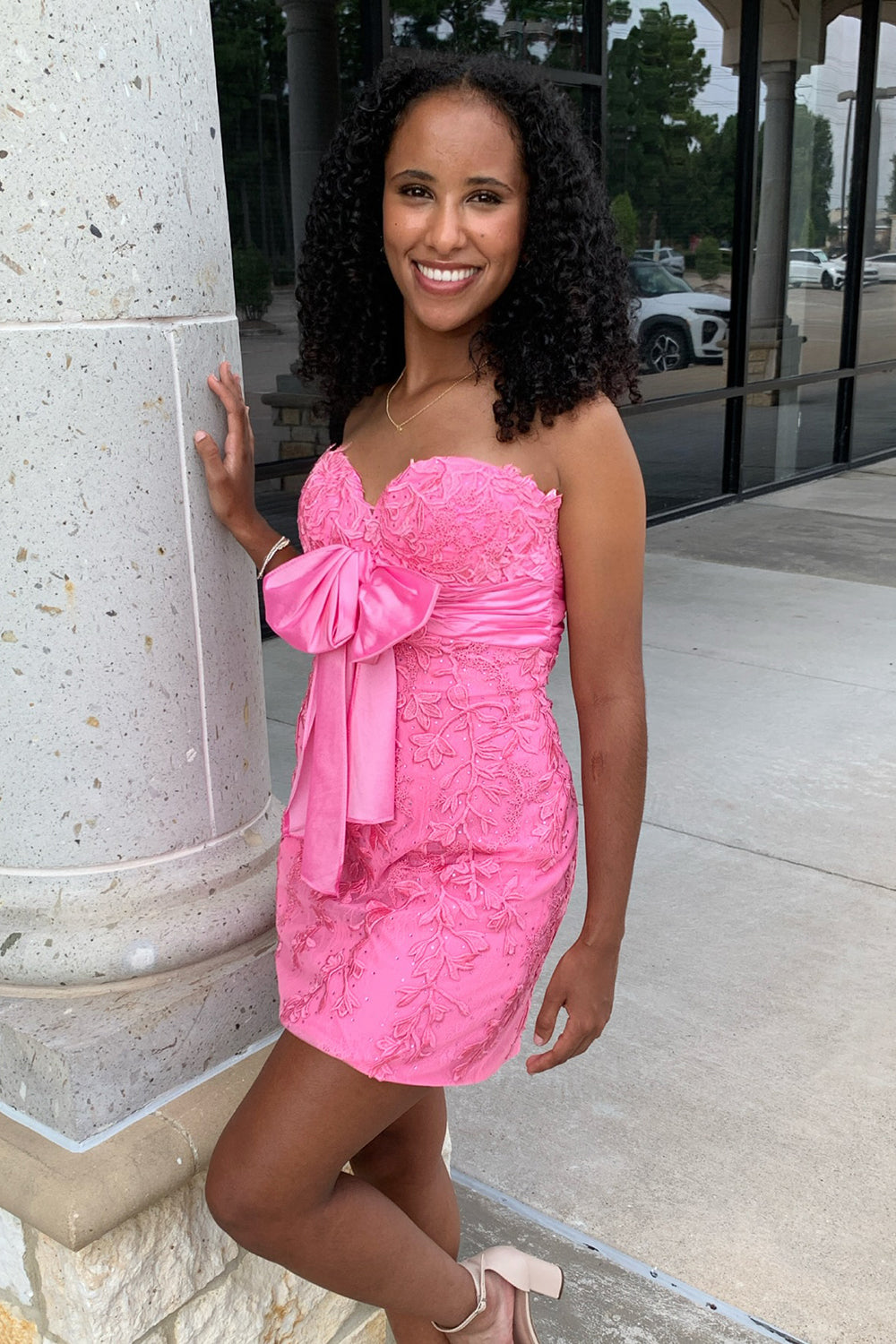 Sweetheart Pink Homecoming Dresses Bodycon Short Cocktail Dresses with Appliques