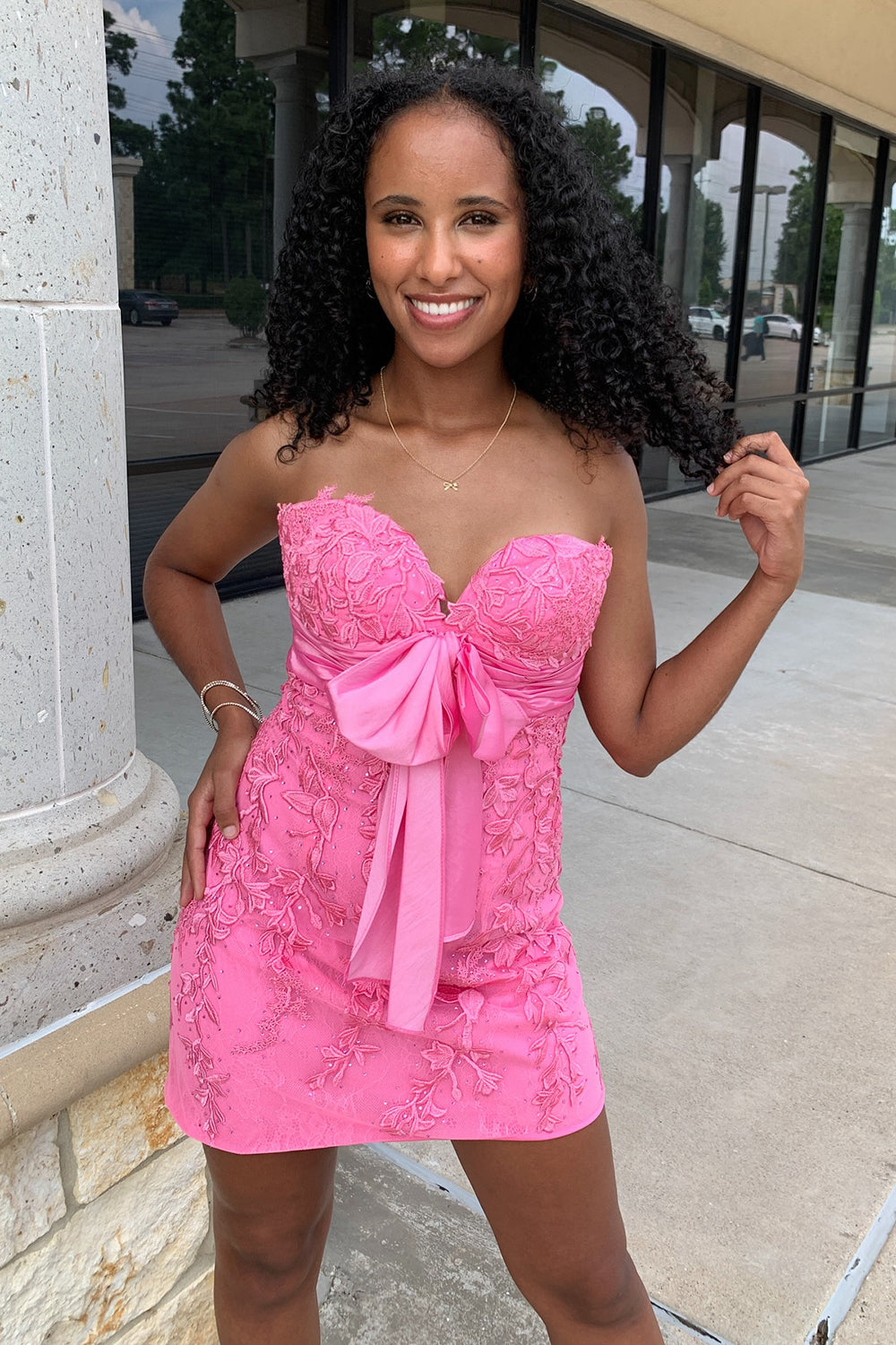 Sweetheart Pink Homecoming Dresses Bodycon Short Cocktail Dresses with Appliques