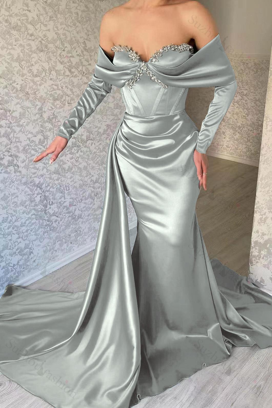Sweetheart Portrait Long Sleeve Prom Dress Mermaid Evening Formal Dress With Rhinstone Ruffled