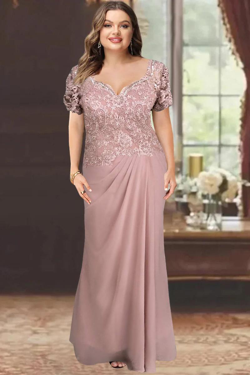 Sweetheart Short Sleeved Plus Size Mother of the Bride Sheath Dress with Lace Appliques
