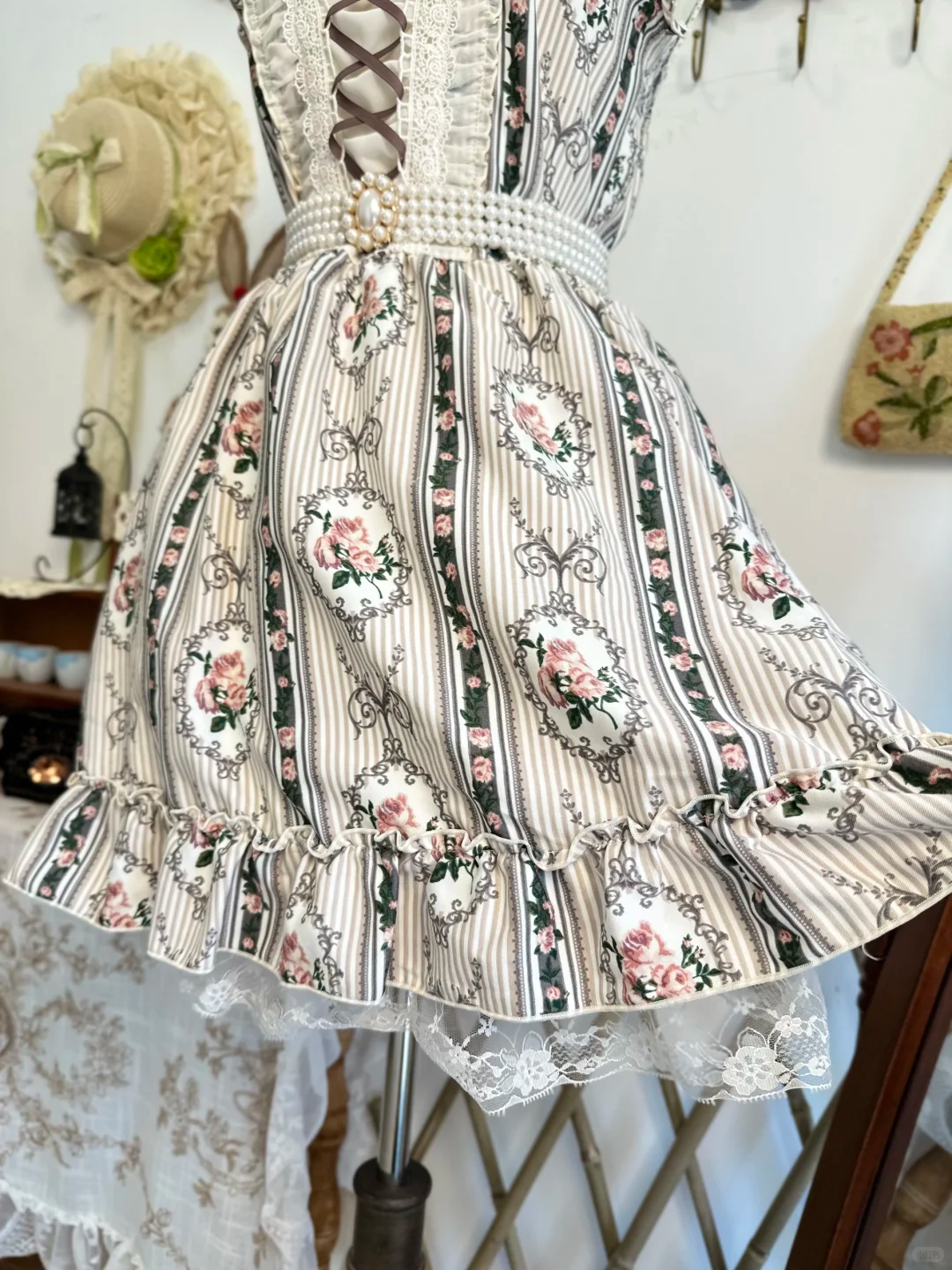 Unique Straps Satin Print Floral Lace Short Birthday Outfits Formal Graduation Homecoming Dress - View 4 | VelvetHem