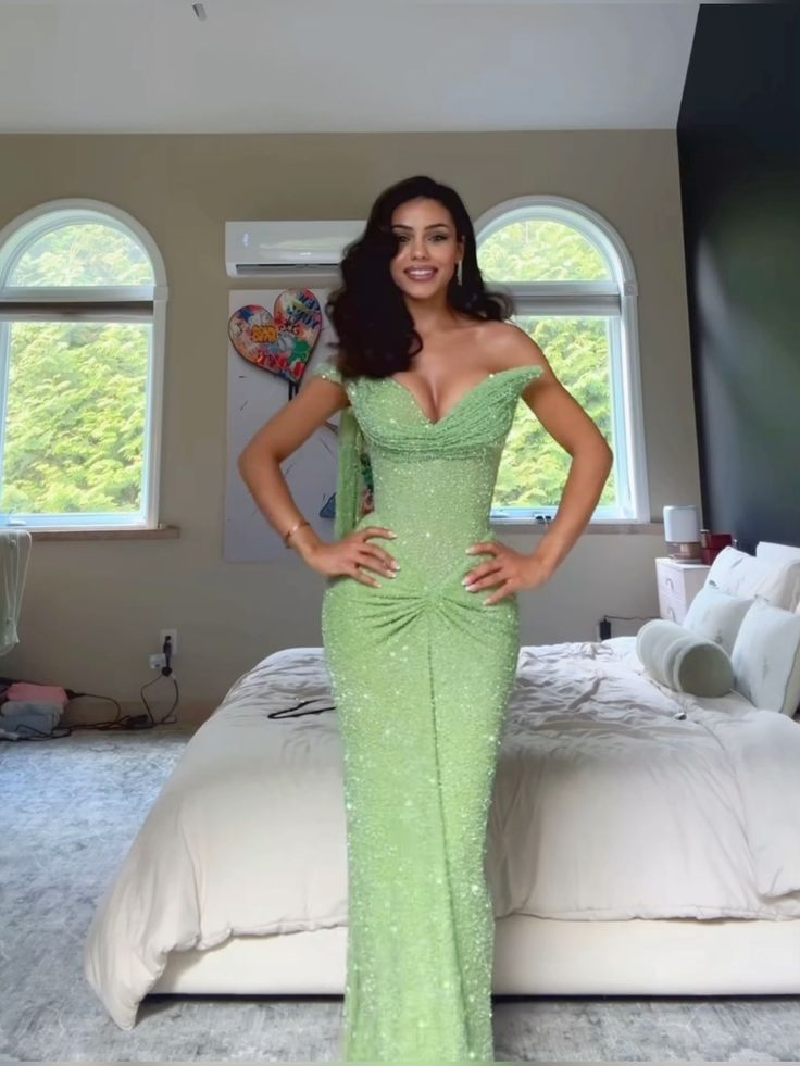 Glitter Mint Green Sequin One Shoulder Mermaid Prom Dress Side Slit Long Party Dress - View 2 | VelvetHem
