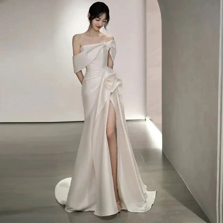 Off Shoulder Satin Wedding Dress White Mermaid Long Bridal Gown with Slit (ZD13718)