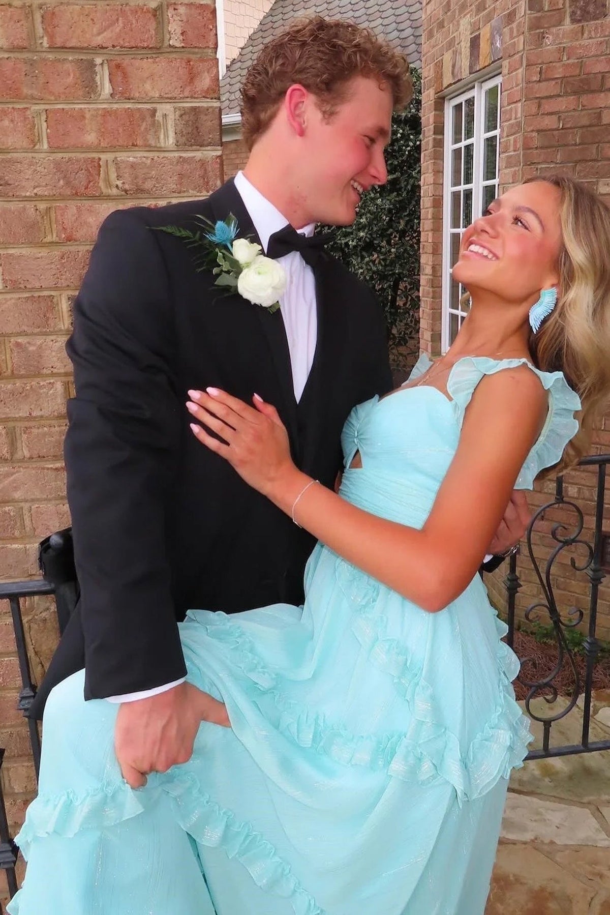 Suzhoufashion Trenidng A Line Sweetheart Blue Long Prom Dress With Ruffles Formal Evening Gown