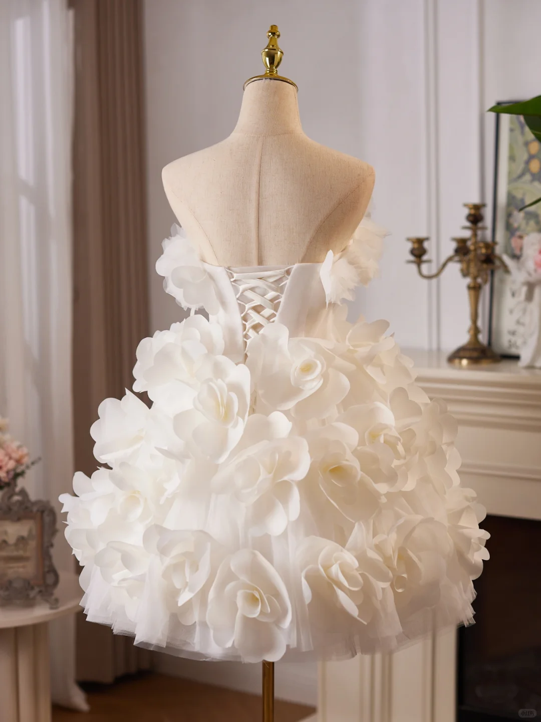Gorgeous White Strapless Tulle 3D Flowers A Line 18th Birthday Outfits Short Homecoming Dress - View 3 | VelvetHem