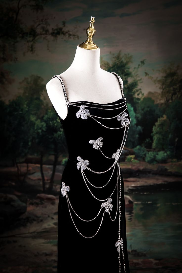 Elegant Black Velvet Spaghetti Straps Slit Beaded Mermaid Evening Dress Long Birthday Party Gown - View 2 | VelvetHem