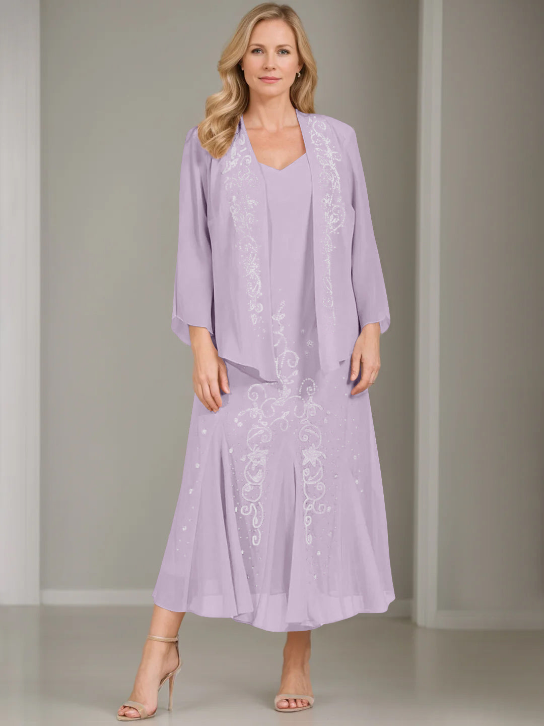 V Neck A Line Two Piece Plus Size Mother of the Bride Dress with Jacket and Sequins in Tea Length