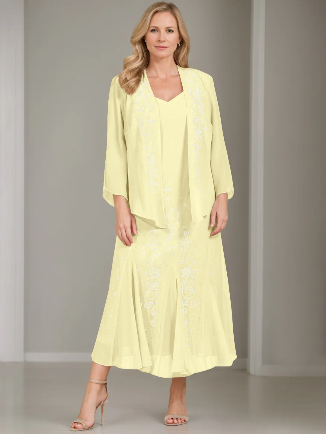 V Neck A Line Two Piece Plus Size Mother of the Bride Dress with Jacket and Sequins in Tea Length