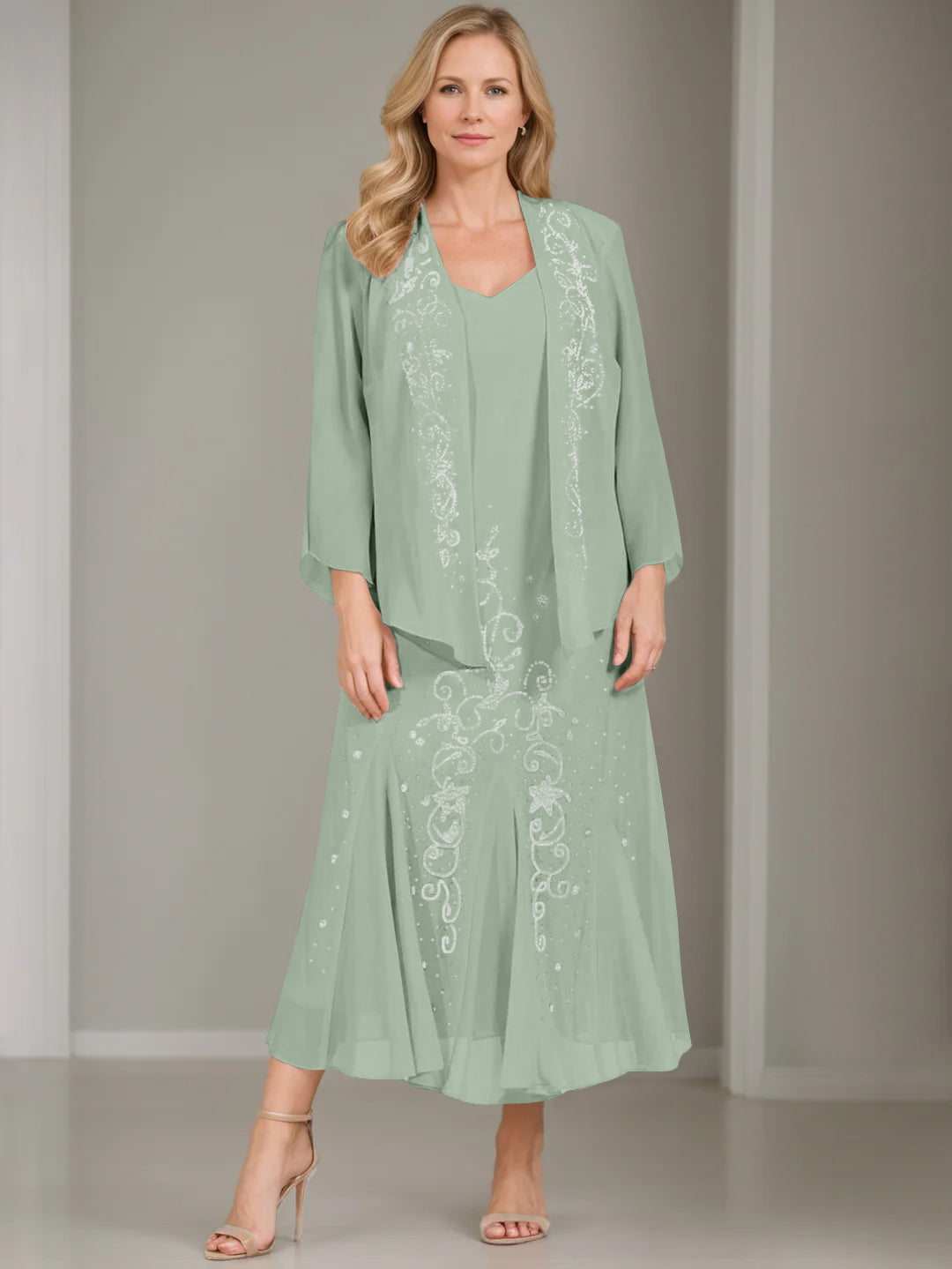V Neck A Line Two Piece Plus Size Mother of the Bride Dress with Jacket and Sequins in Tea Length