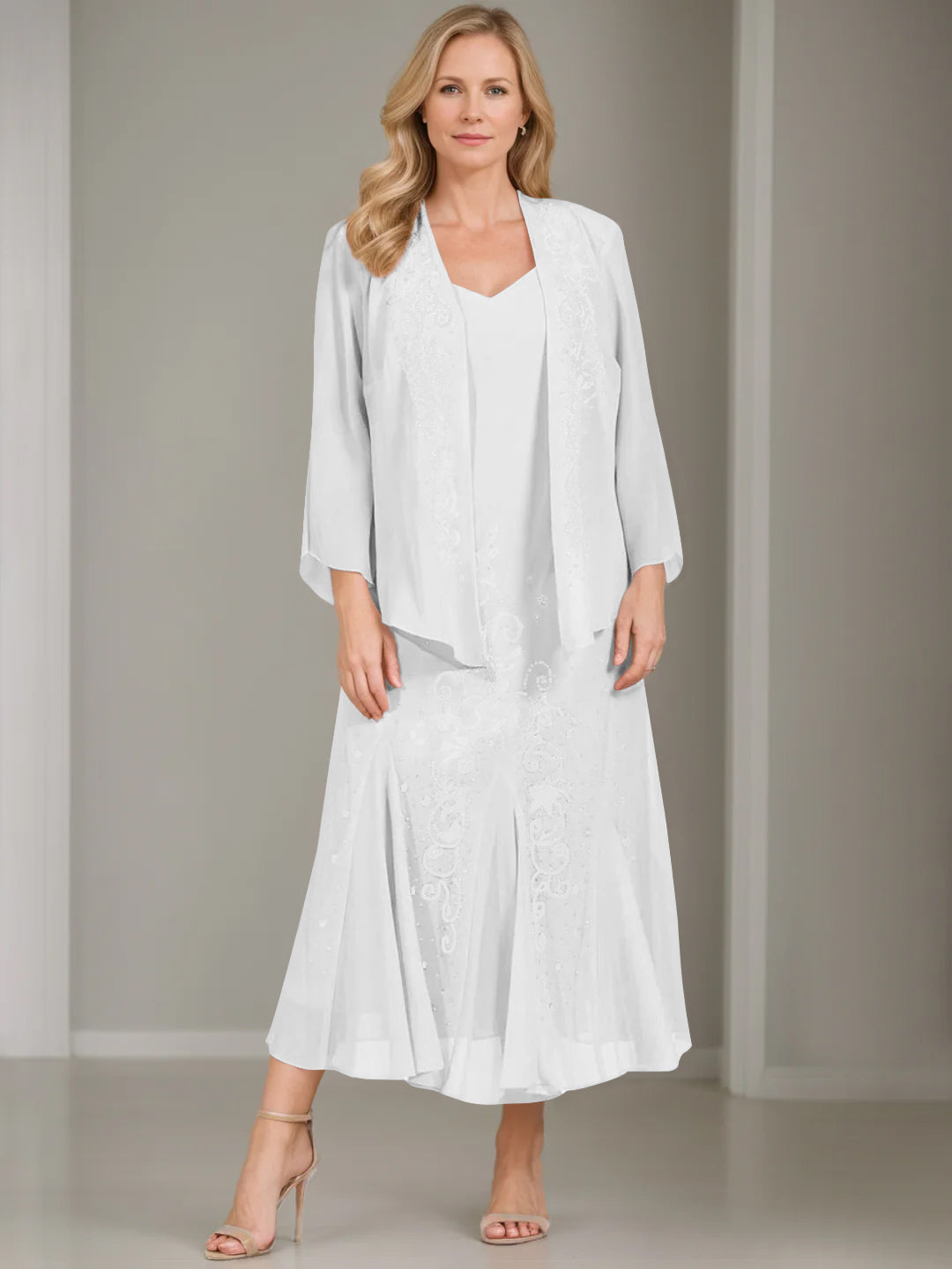 V Neck A Line Two Piece Plus Size Mother of the Bride Dress with Jacket and Sequins in Tea Length